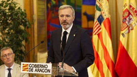 Azcón podría adelantar las elecciones en Aragón si lo hacen otros barones del PP para oponerse a Sánchez