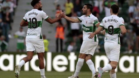 Elche - Málaga: horario y dónde ver el partido de LaLiga Hypermotion