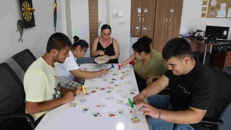 Özel gereksinimli bireylerin ve ailelerinin yaşam kalitesini arttıran bir ev: Mola Evi...