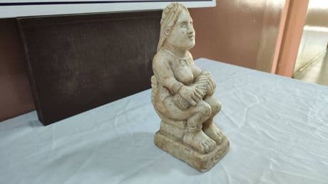 Bursa'da 1700 yıllık heykel ele geçirildi