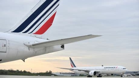 Dubaï, Riyad... Air France suspend ses vols vers certains pays du Golfe en raison du conflit au Moyen-Orient