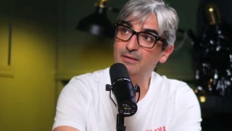 Diego González Rivas, cirujano: ''Fui el único médico que entró en Gaza para operar en plena pandemia. También atendí a un paciente en Corea del Norte y sentí una gran sensación de miedo''