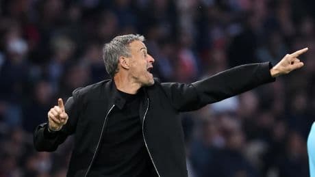 Luis Enrique, el genio que camina descalzo