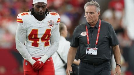 Jets claim Esa Pole, Cam Jones off waivers from the Chiefs