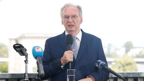 Sachsen-Anhalt-Beben - Ministerpräsident Haseloff tritt nicht mehr an
