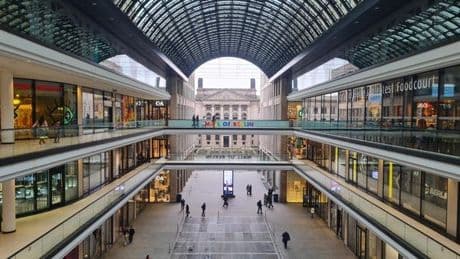 Berlins Linke will Shoppingcenter enteignen