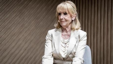 Esperanza Aguirre dice que "posiblemente" habría dimitido si hubiera sido Mazón