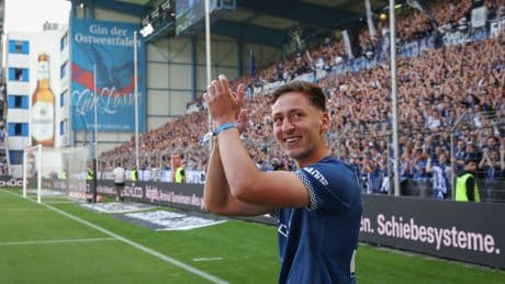 Bis zu 2 Mio. für Hannover 96 - Das sagt Wörl zum Gänsehaut-Wechsel nach Bielefeld