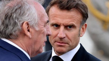 Entre Macron et Bayrou, le fossé se creuse