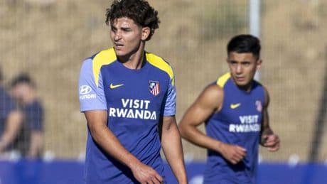 Julián Álvarez, el 'hermano mayor' de un Almada que ha impresionado en su llegada