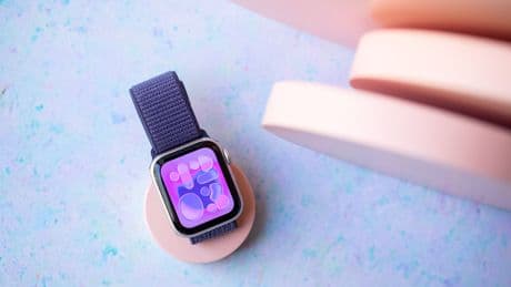 The Apple Watch SE 3 is the one to buy