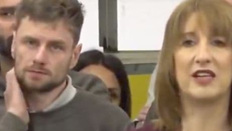 Worker’s hilarious reaction to Rachel Reeves’ transport speech caught on camera