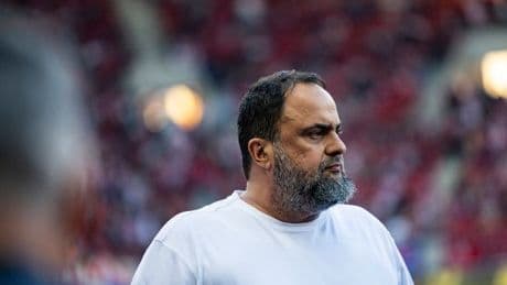 Nottingham Forest owner releases statement after confronting boss Nuno on pitch