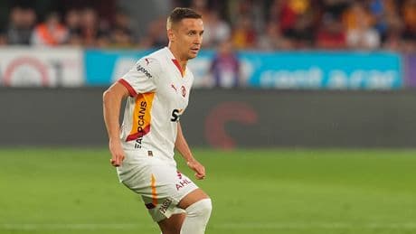 Galatasaray KAP'a bildirdi! Frankowski'nin bonservisi belli oldu