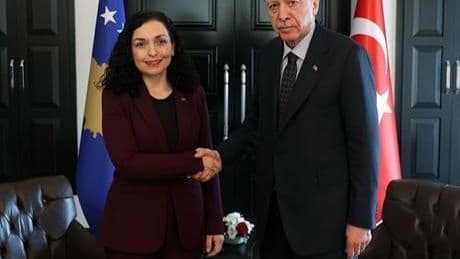 Kosova Cumhurbaşkanı'ndan Erdoğan’a 'sadık dost' nitelendirmesi