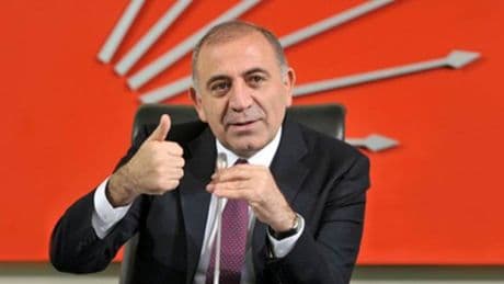 CHP İstanbul'a kayyım olarak atanan Gürsel Tekin: Görevimize başladık; il binasına hiçbir zaman polisle girmem