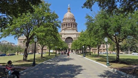 Fracasa el boicot demócrata en Texas: la Cámara aprueba el nuevo mapa electoral