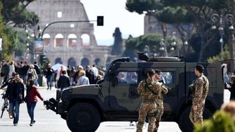 Riservisti italiani, 35mila in campo (anche per la guerra cyber): il progetto dello Stato maggiore della Difesa