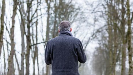 «Le psychiatre, ça m’évoquait la camisole et l’asile de fous» : la dépression masculine, un mal encore inavouable et peu traité