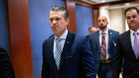 Democrats fume at "waste of time" Trump admin briefing on Iran