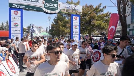 Doğuş Holding Niğde Yarı Maratonu'nda 518 sporcu yarıştı