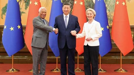 Spitzentreffen in Peking: China räumt „irrationale Kapazitäten“ in der Produktion ein