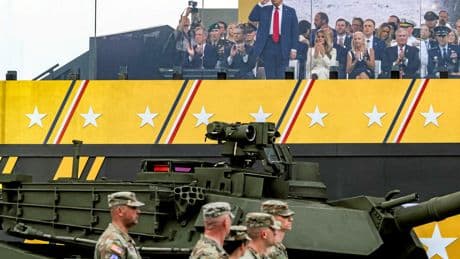 À Washington, les images du défilé militaire voulu par Donald Trump