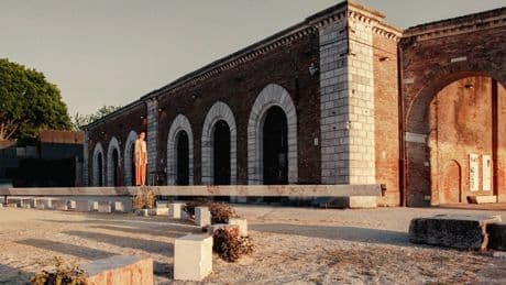 Con “Corda Litica” l’Arsenale evoca Pinuccio Sciola