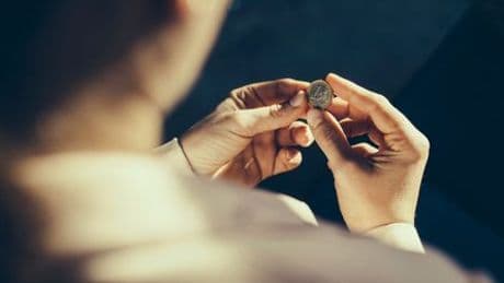 Gehalt als freie Autorin: Trotz 60-Stunden-Wochen reicht das Einkommen nicht aus