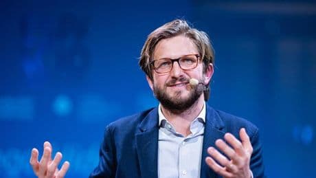 Diego Hidalgo: “Es urgente una desescalada digital en la educación y proponemos cinco claves”
