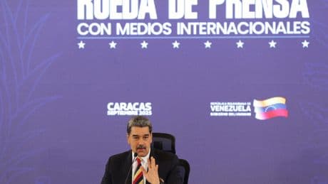 Maduro habla de los buques de EEUU como &quot;una amenaza extravagante, injustificable, inmoral y absolutamente criminal&quot;