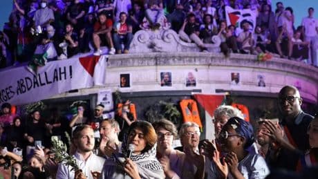 Rima Hassan için Paris'te kutlama yapıldı