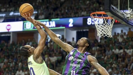 El Barça desconecta un minuto ante Unicaja y dice adiós a una temporada “muy dura”