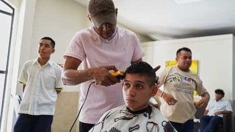El Salvador is enforcing strict student dress codes to bring discipline back to schools