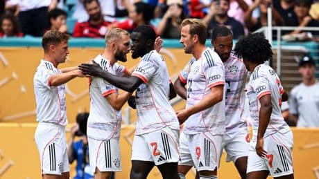 Meister Bayern und Pokalsieger Stuttgart kämpfen um den ersten Titel der Saison