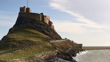 'Most beautiful place' in UK where thousands visit to 'discover magic'