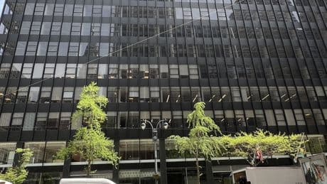 East 42nd Street office building to be converted to apartments