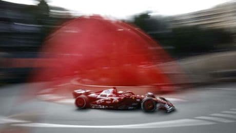 GP di Monaco, libere 2: Leclerc leader, Hamilton terzo. Il Principato si tinge di Rosso con la Ferrari. Cosa è successo