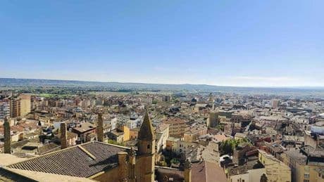 Miles de personas se quedan sin luz en Huesca por una incidencia: todavía se están investigando las causas