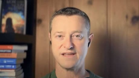 Adam Dorr, experto en robótica: "La IA tiene un objetivo en el punto de mira: nosotros"
