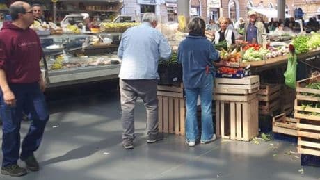 La Spezia, sempre meno banchi in piazza: “In due anni calati del 30%”