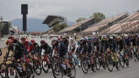 Los ciclistas se plantan ante los intolerables altercados pro Hamas