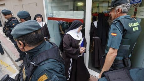Las exmonjas de Belorado denuncian el envenenamiento de sus perros