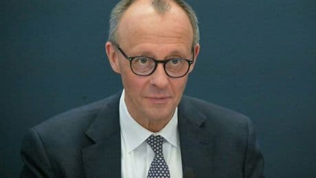 Merz: Trump erhöht Risiko einer Finanzkrise