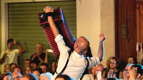 Los conciertos del finde: Mocedades, Korrontzi, Darkiel, Isabel Aaiún, Lóstregos, Bilbao Blues Festival…