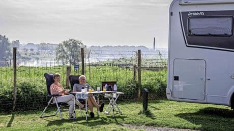 Groot camperonderzoek: geen Russen, Amerikanen en Gen-Z als buren en de juiste kampeeruitrusting is van belang