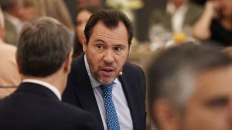 El desaforado peloteo de Oscar Puente a Sánchez que da vergüenza ajena: &quot;Es asombroso, me parece alucinante&quot;