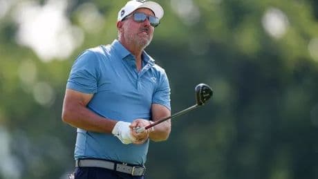Phil Mickelson shows his true colours at US Open with generous act as last day goes from sunglasses to security