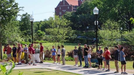 FSU shooting victims include a school employee whose dad was a Cuban exile turned CIA operative
