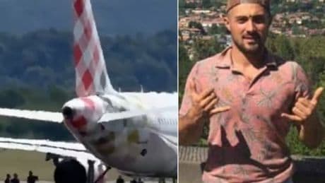 Andrea Russo risucchiato dall'aereo. I passeggeri a bordo e quelle grida: «Non guardate fuori dai finestrini, è terribile»
